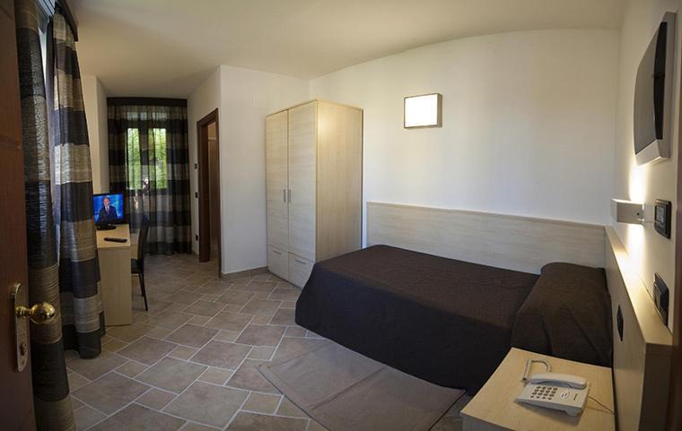 Villa Giovina Pratola Peligna Habitación foto