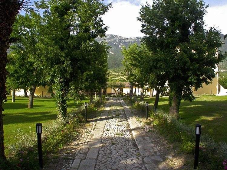 Villa Giovina Pratola Peligna Exterior foto
